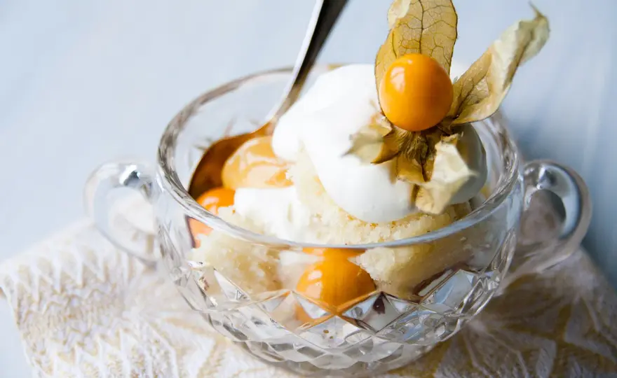 Lemoncurd Tårta - Så Lyckas Du med Frisk och Stabil Fyllning