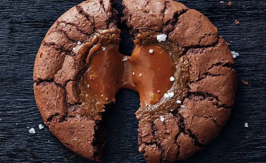 Brownie Cookies - Baka perfekt sega & fudgiga kakor!