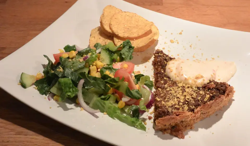 Sallad till tacopaj - Krispig & fräsch balans
